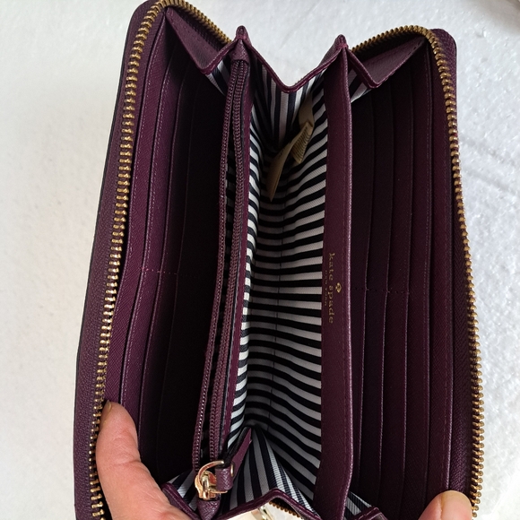 Kate Spade New York  Large Continental Zip Around Leather Wallet - Picture 6 of 13